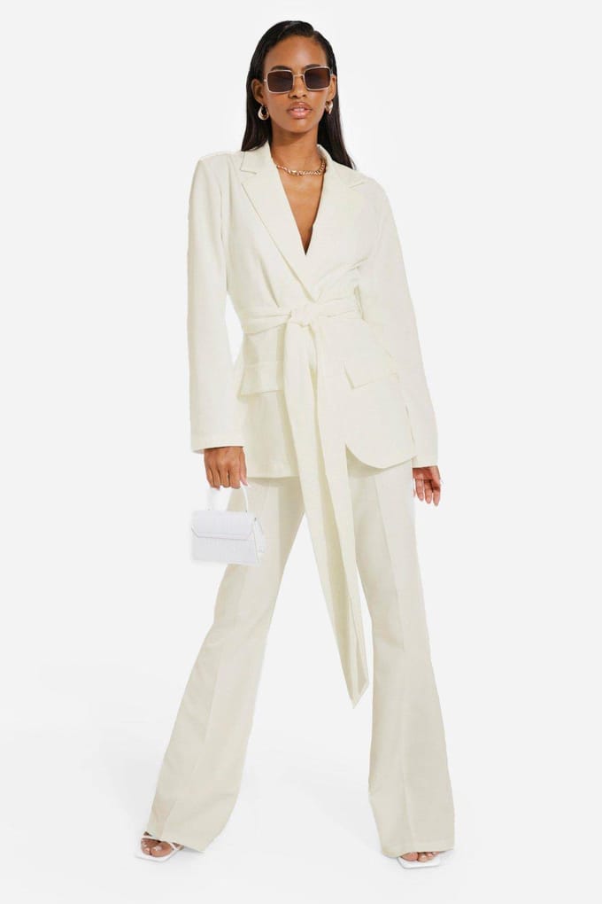 boohoo Dames Obi Tie Taille Op Maat Gemaakte Blazer | Cream | Maat: 8
