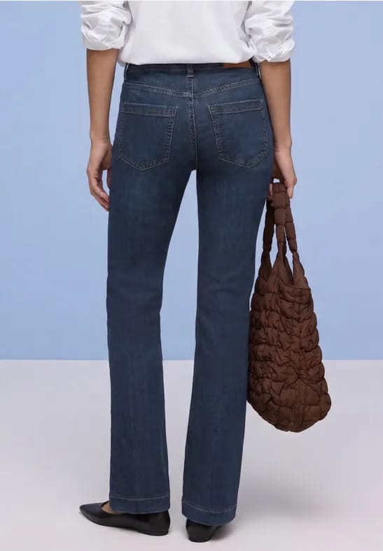 Bootcut jeans