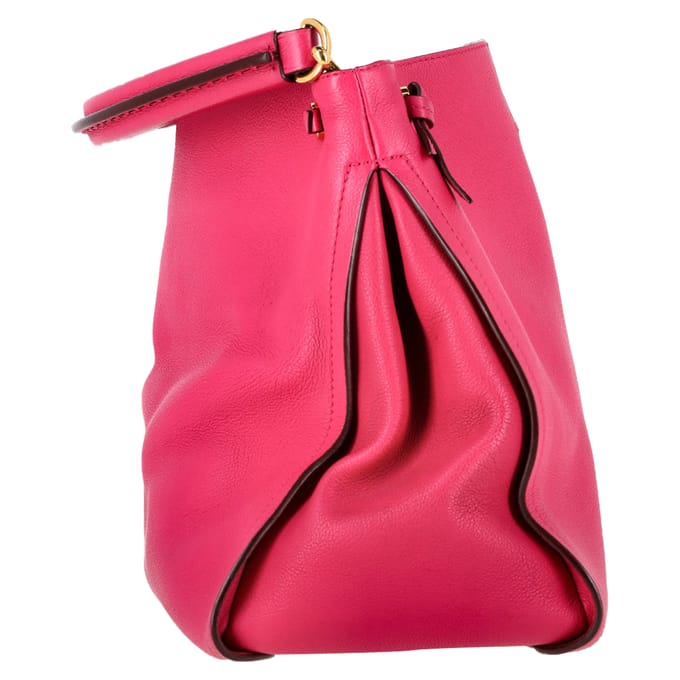 Louis Vuitton Tournon Hobo Bag in Roze Leer