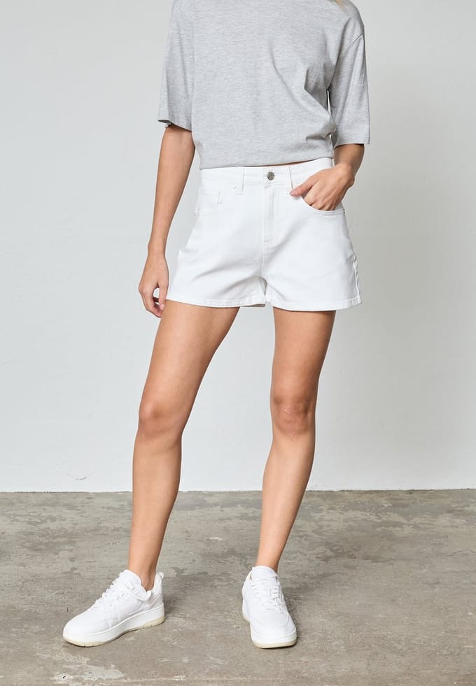 SISTERS POINT Onea-sho2 - Dames short - White - Maat S