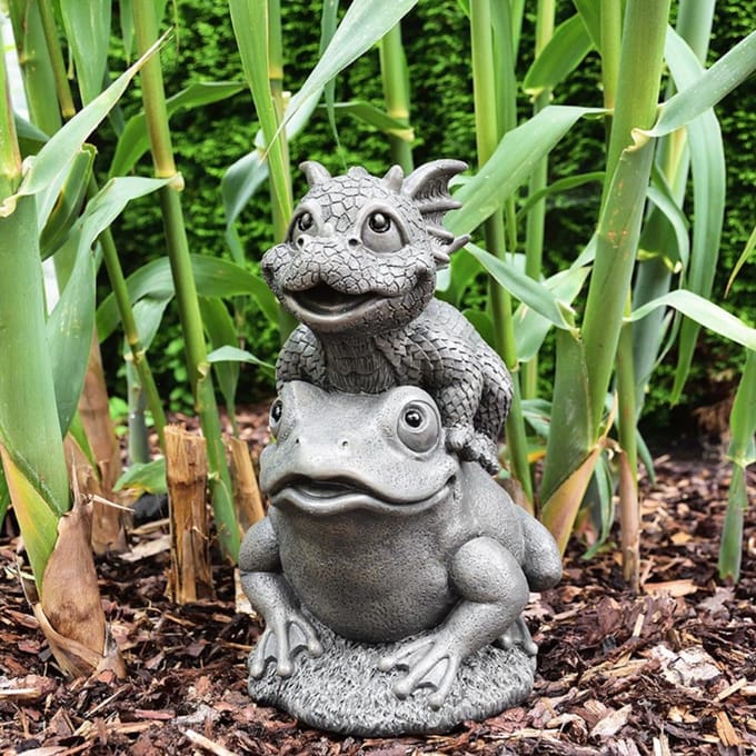 Boutique Trukado - Beeld/figuur - Tuindraak op Kikker - Drakenbeeldje 27cm