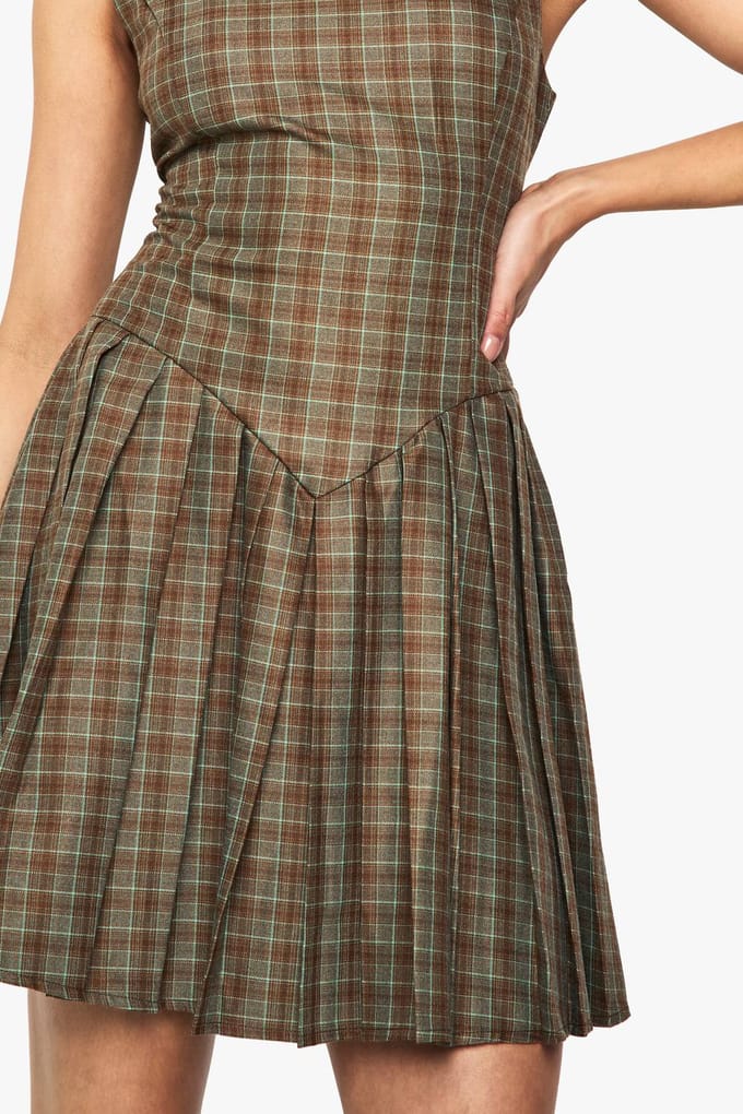 boohoo Dames Check Geruite Geplooide, Op Maat Gemaakte Jurk | Maat: 34