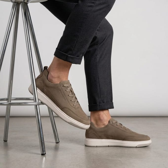 Cycleur de luxe Cycleur de Luxe VR12 Sneakers taupe Suede