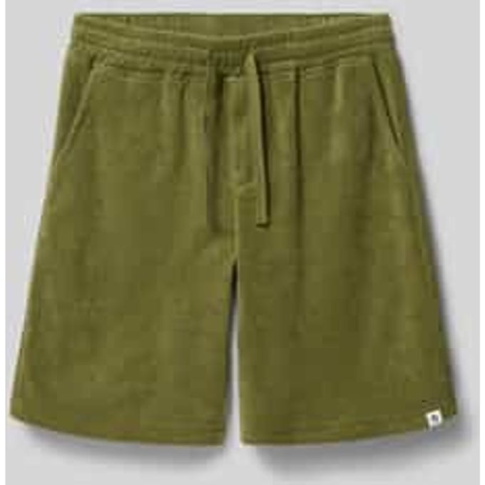 short met steekzakken en labeldetail