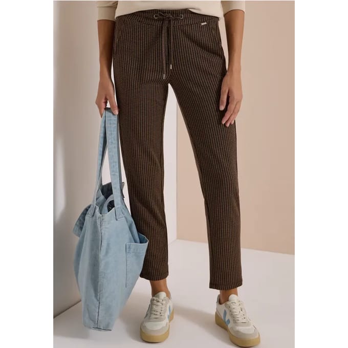 Mid Waist Slim Leg Broek – Casual Fit