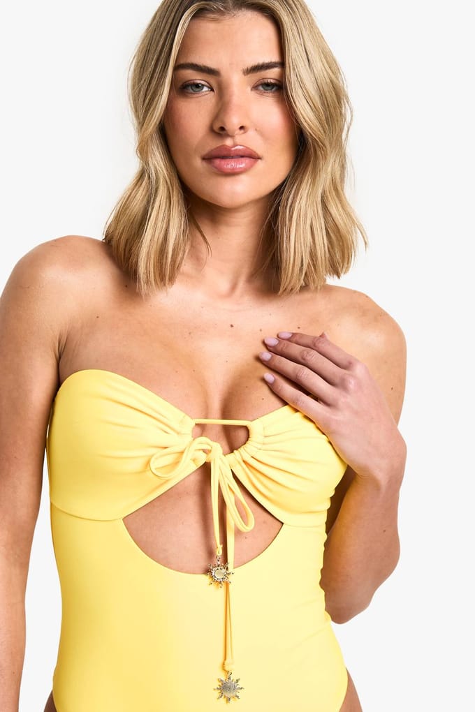 boohoo Dames Sunshine Trim Uitsnede Bandeau Badpak | Okergeel | Maat: 34