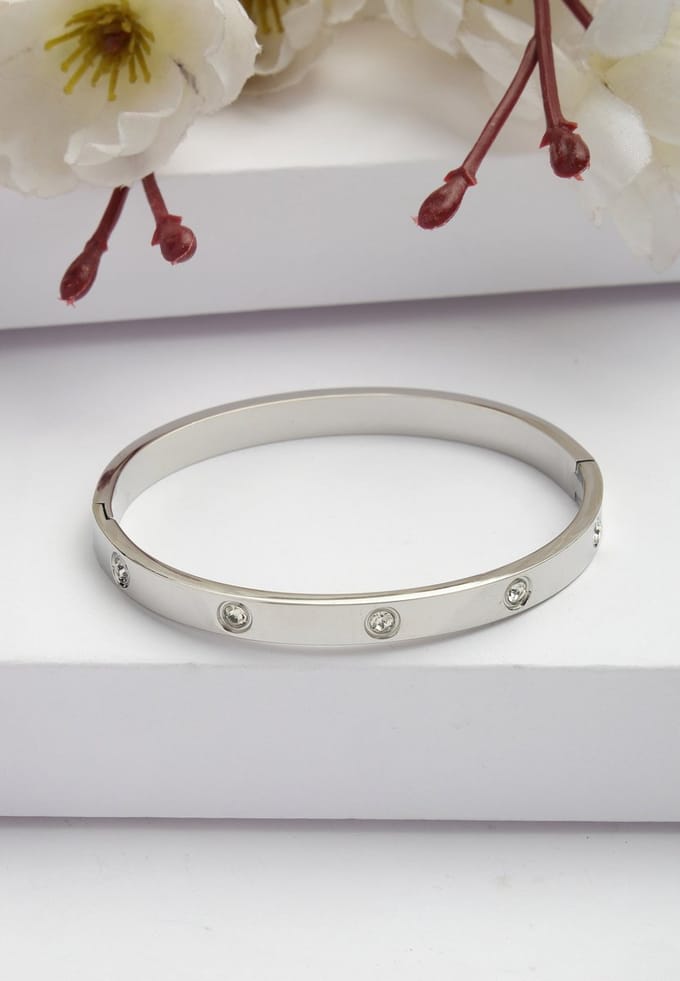 AVANT-GARDE PARIS Diva bangle - zilver rhodium plated - diameter 5.8cm - slip-on ontwerp - tijdloos en elegant