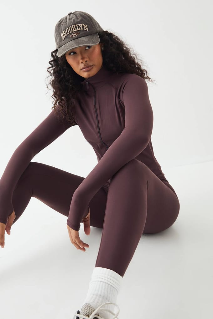 Dames DSGN Studio Sports Ultra Sculpt Ritsjack | Chocoladebruin | Maat: Medium