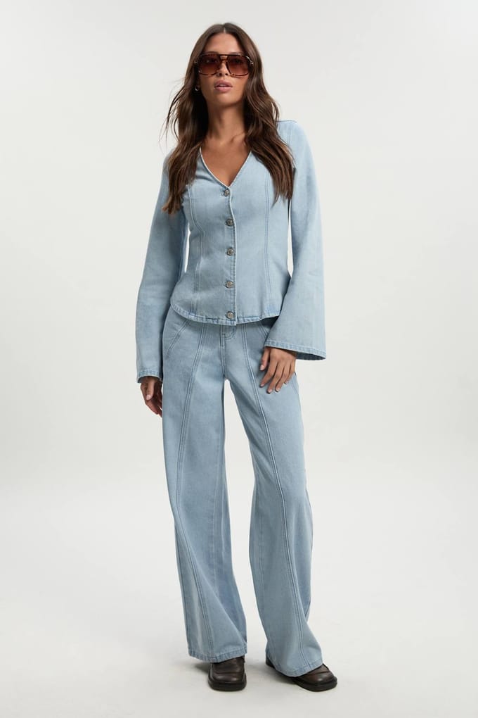 boohoo Dames Denimjack met button-down naaddetails | Bleached Blue | Maat: 6