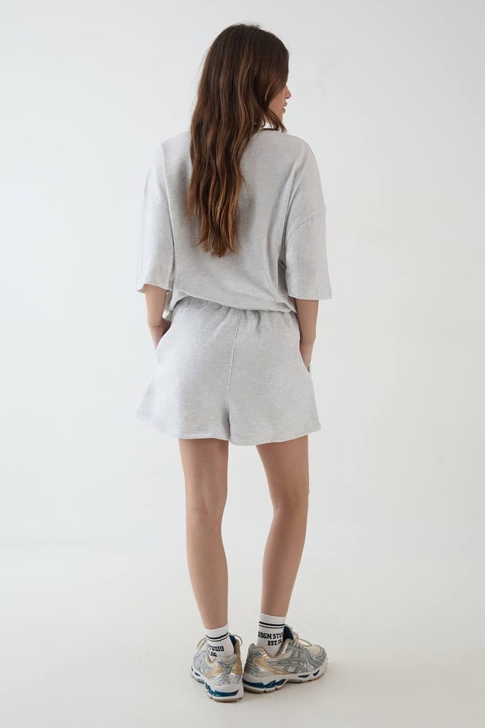 Dames Dsgn Studio Sweat Short Met Contrasterende Opdruk | Ash Grey | Maat: Small