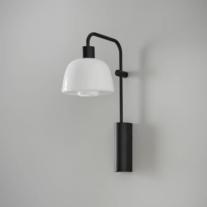Bover LED wandlamp Drep A/04, wit, glas, zwart, 2.700 K