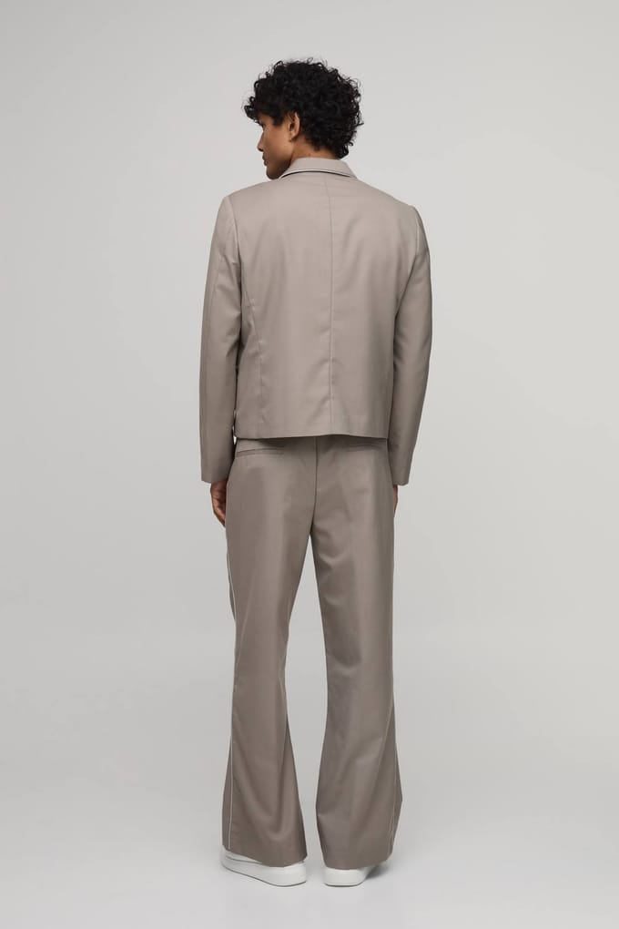 Contrast Piping Trim Cropped Boxy Blazer | Taupe | Size 52