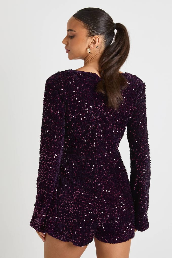 boohoo Dames Fluweel pailletten playsuit met flare mouwen | Wine | Maat: 10