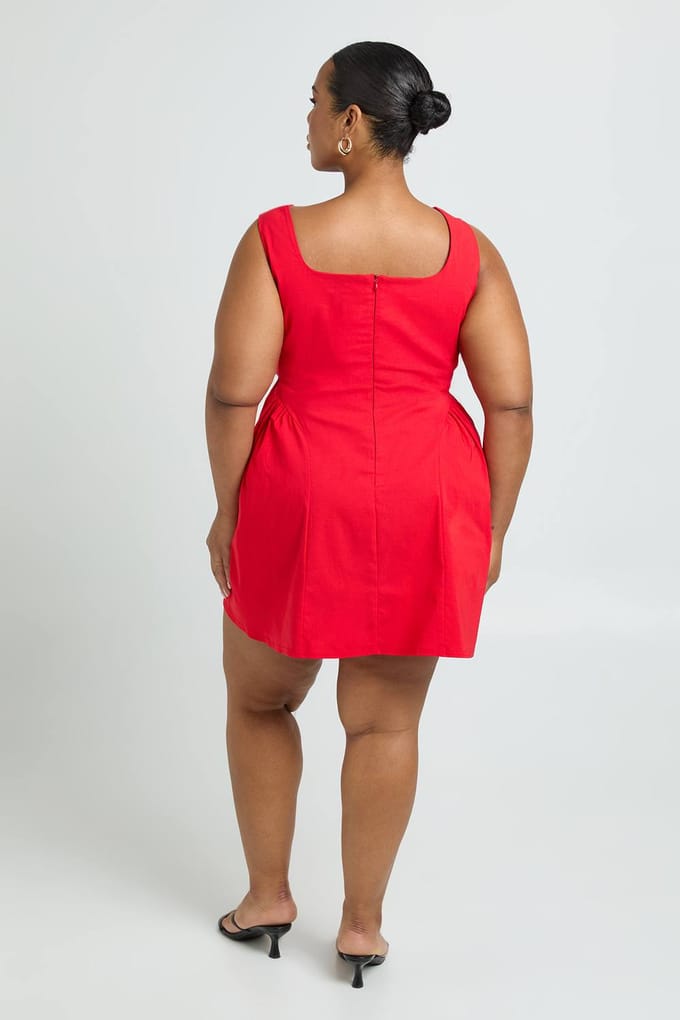 boohoo Dames Plus Bengaline Skater met brede band | Maat: 16