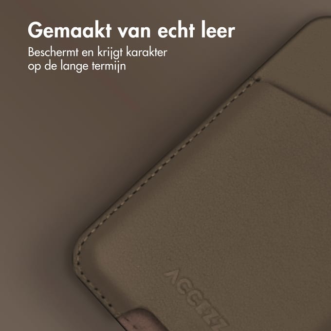 Accezz Leren Kaarthouder - Geschikt voor MagSafe en Qi2 - Coffee Brown