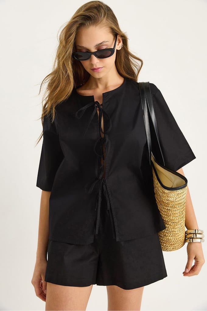 Overmaatse Crew Neck Korte Twee-delige Set met Binding Detail