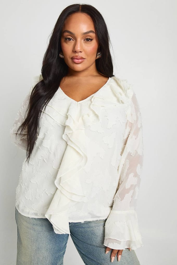 boohoo Dames Plus ruche burnout blouse | Ivoor | Maat: 44