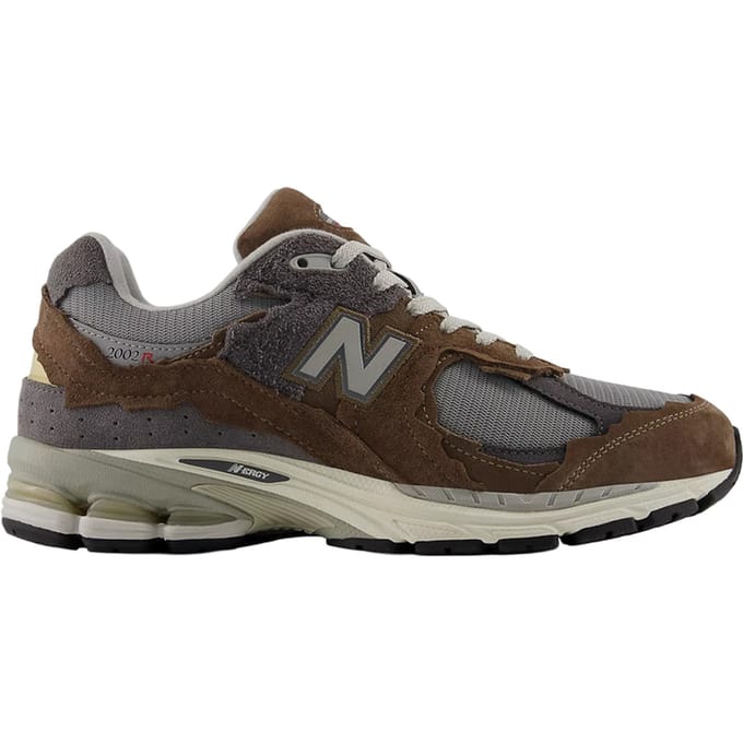 New Balance 2002 Protection Pack Bruin