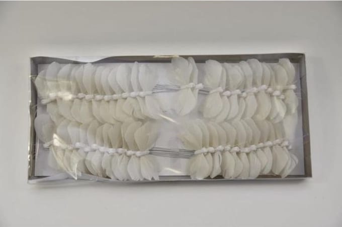 Bijstekers - W/b. 48 Butterflies/pick White 8 Cm