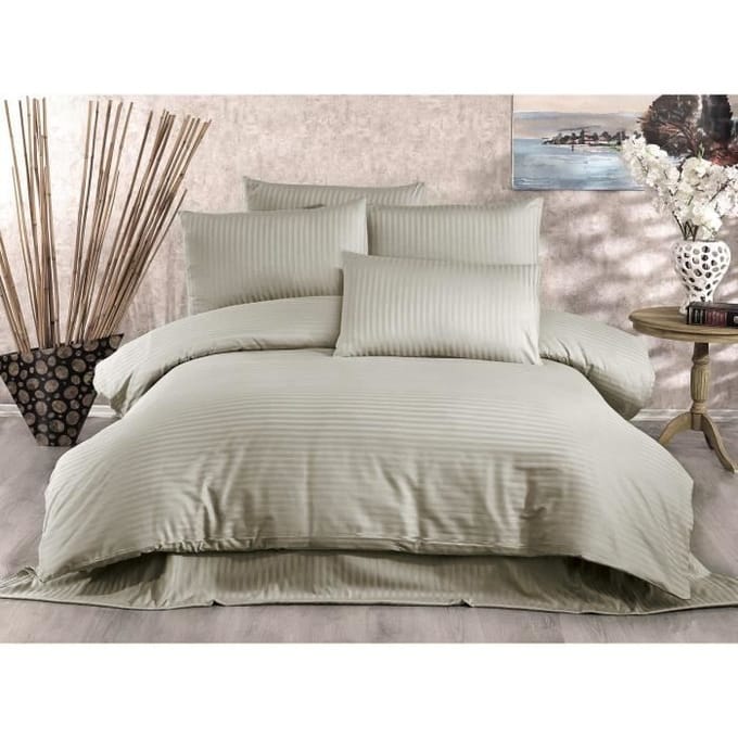 Parure de lit - 1 housse de couette 220x240 cm + 2 taies d'oreiller 60x60 cm - 70% polyester, 30% coton - Cappuccino