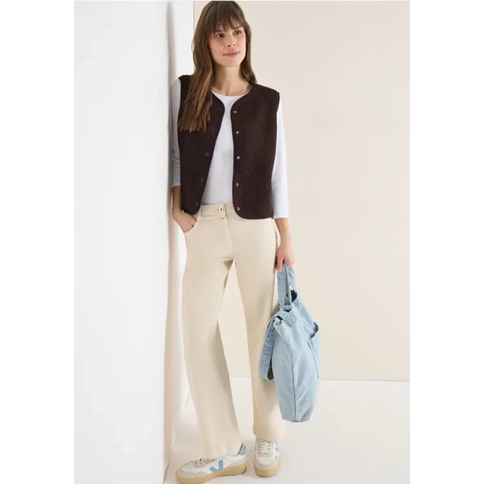 Cecil Vest 220309-17493