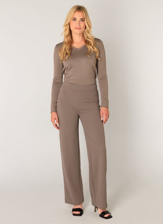 BASE LEVEL Yarah Broek - Dark Taupe - maat W44 / L30