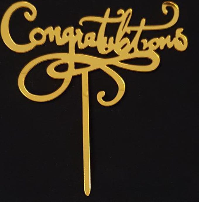 Cake - Taart Topper Congratulations Goud. Taartdecoratie. Tasty Me.