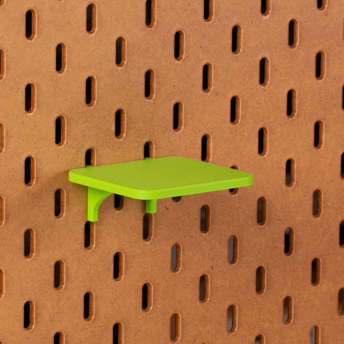 Standaard plankje vlak voor Ikea Skadis Pegboard 8x7,5 cm - Groen - Display