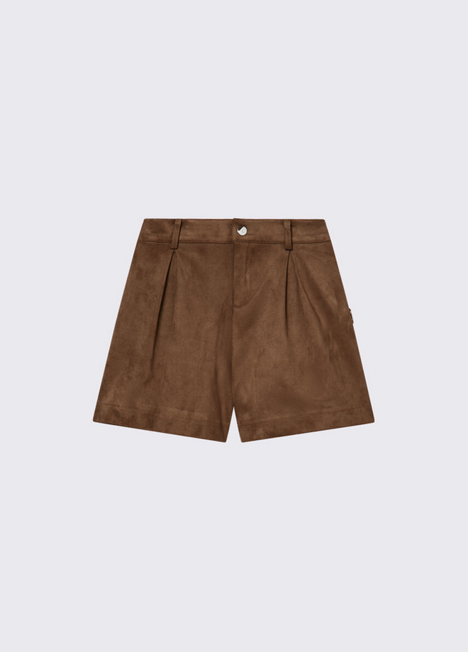 korte broek bruine kind
