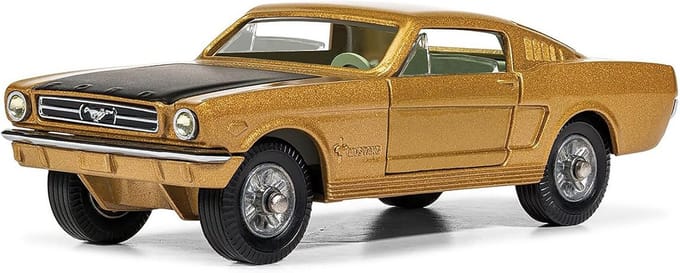 Ford Mustang Fastback 2+2 Model Voertuig in Goud en Zwart