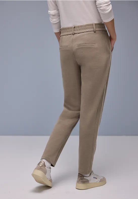 Broek met smalle pijpen