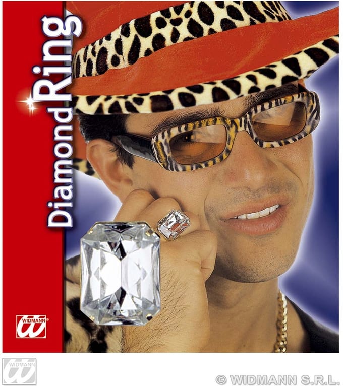 Ring met nep diamant