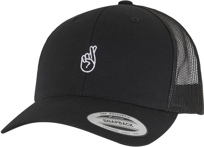 Mister Tee - Crossed Fingers Handsign Retro Trucker Snapback Pet - Zwart