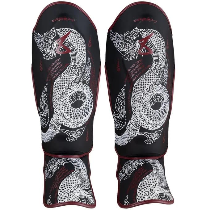 Thaibokshinspraken 8 Weapons Sak Yant Naga