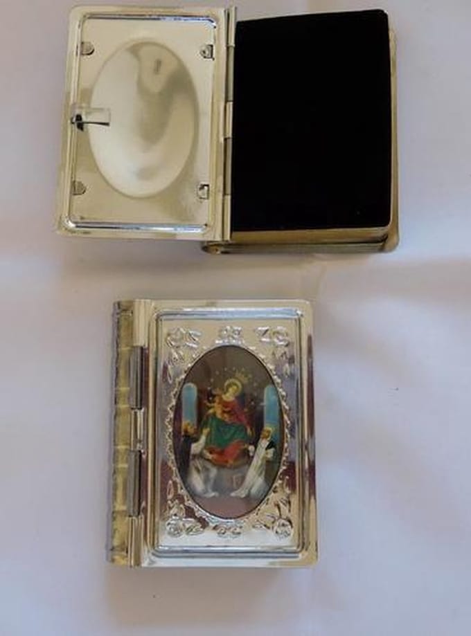 Rozenkrans opbergdoosje religieus nu. 4