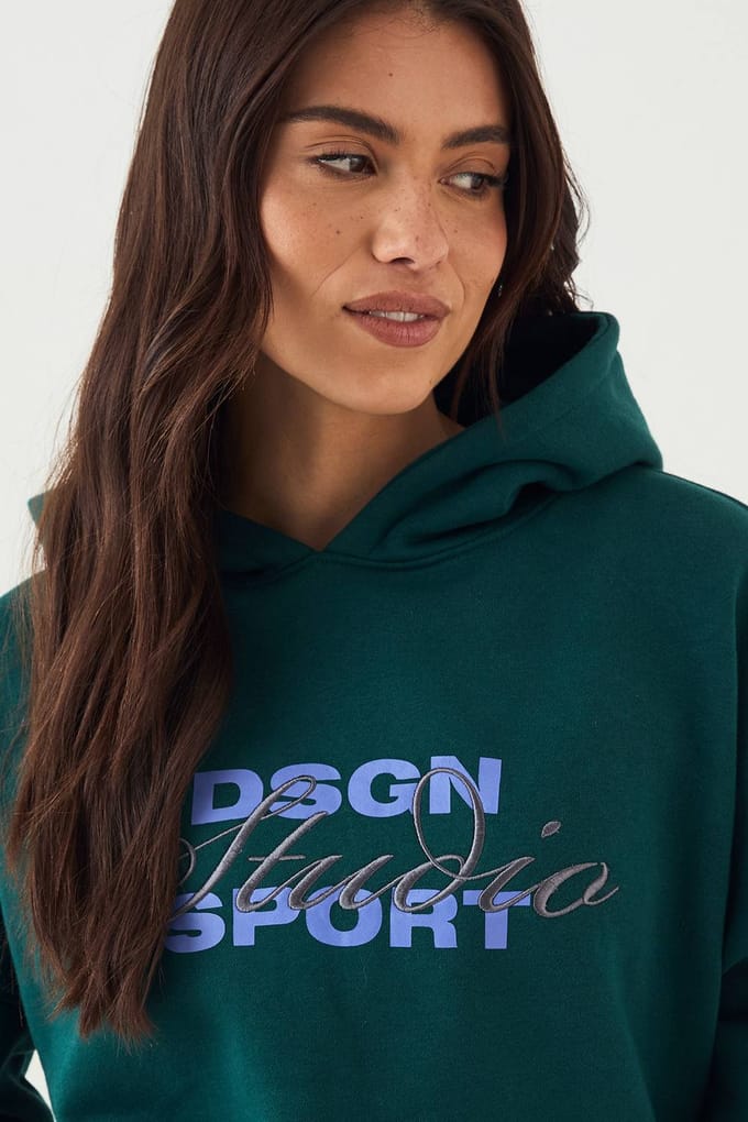 Dames DSGN Studio Sport Oversized Hoodie | Pine | Maat: XS