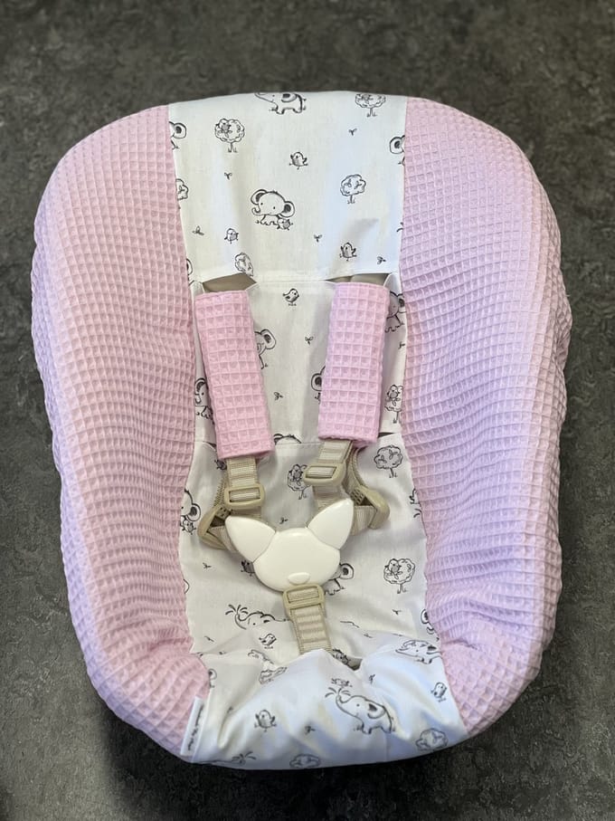 Stokke newborn hoes olifantjes roze