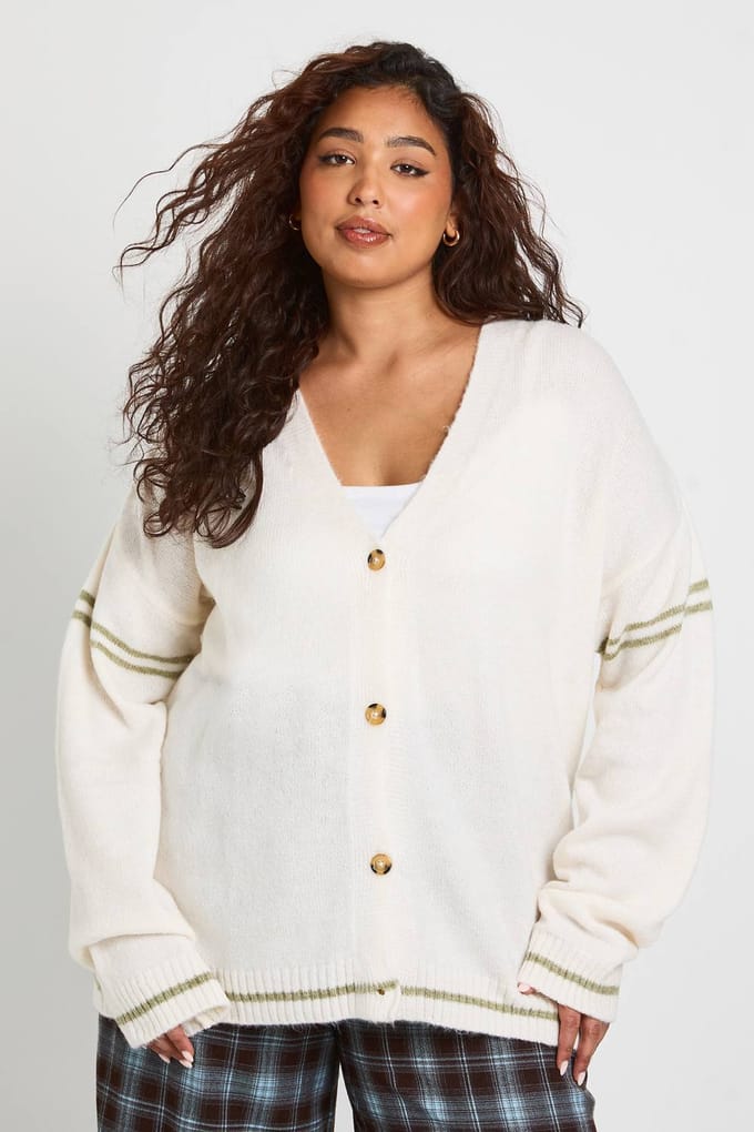 boohoo Dames Plus Oversized Gebreide Boyfriend Cardigan | Cream | Maat: 16-18