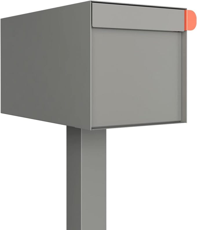 Design staande brievenbus grijs metallic 110 cm hoog
