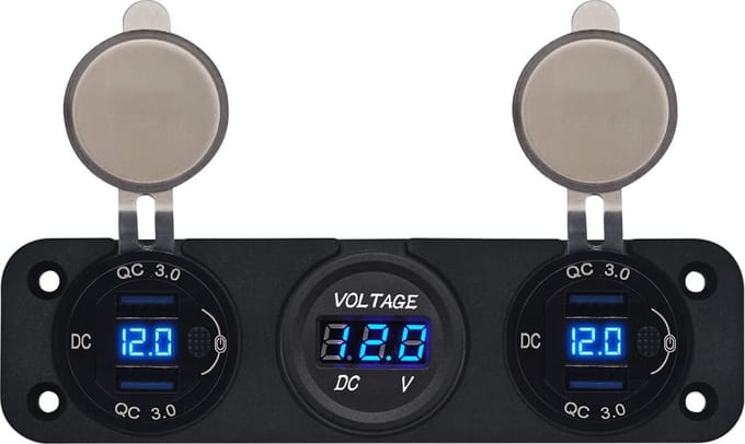 ProRide 12V USB Autolader 4 Poorten - QC3.0 - P19104 - Drievoudig inbouw met Voltmeter