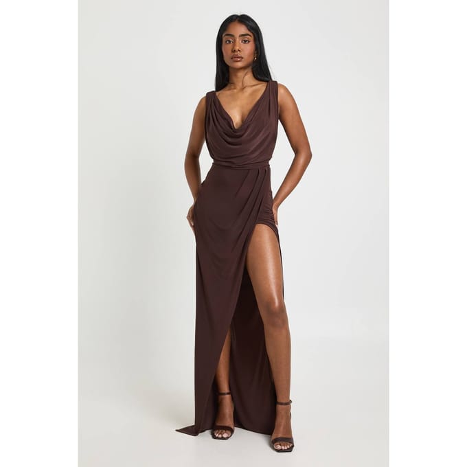 boohoo Dames Tall Slinky Gerimpelde Wikkel Maxi Jurk | Espresso | Maat: 38