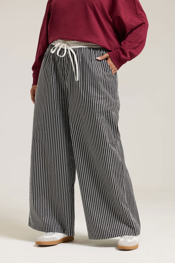 Yours Zwarte Gestreepte Wijde Broek Size 42