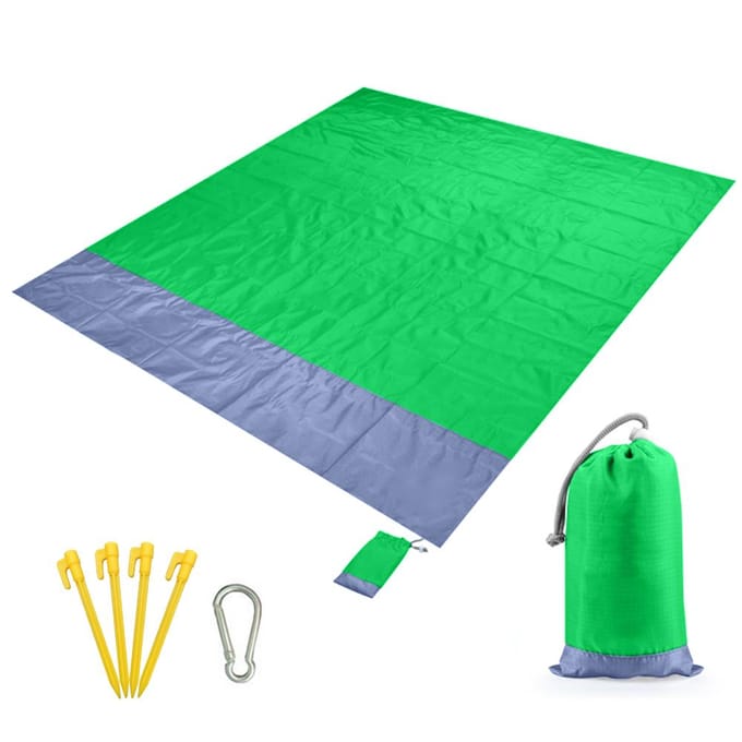 Waterdichte stranddeken Outdoor draagbare picknickmat Camping grondmat matras 2 x 2.1M
