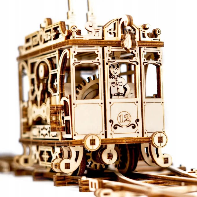 Houten 3D Tram Model met Rails - Wooden.City
