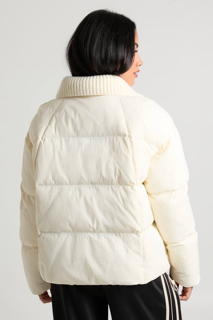 boohoo Dames Contrast Rib Kraag Pufferjas | Ecru | Maat: 10