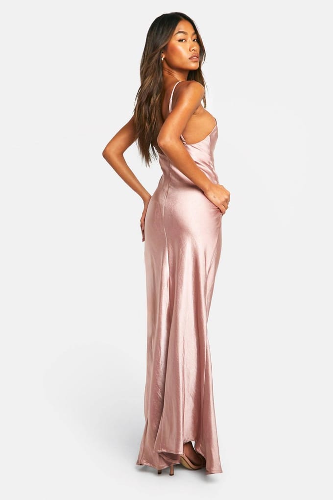 boohoo Dames Bruidsmeisje Satijn Met Bandjes Maxi Jurk | Nerts | Maat: 44