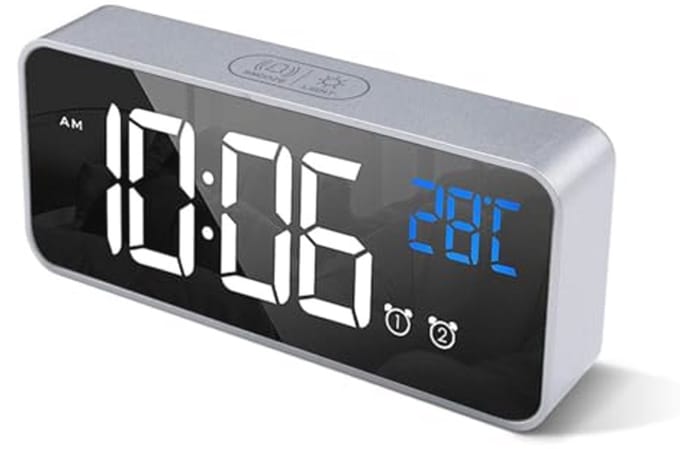 Digitale Wekker met Temperatuurweergave, Snooze Functie, en Dual Alarmen