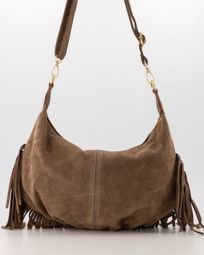 tas- taupe- suède- franjes -crossbody/schoudertas- modieus