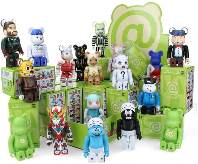 100% Bearbrick Blindbox series 49 by Medicom Toy (Sealed Case - 24 stuks)