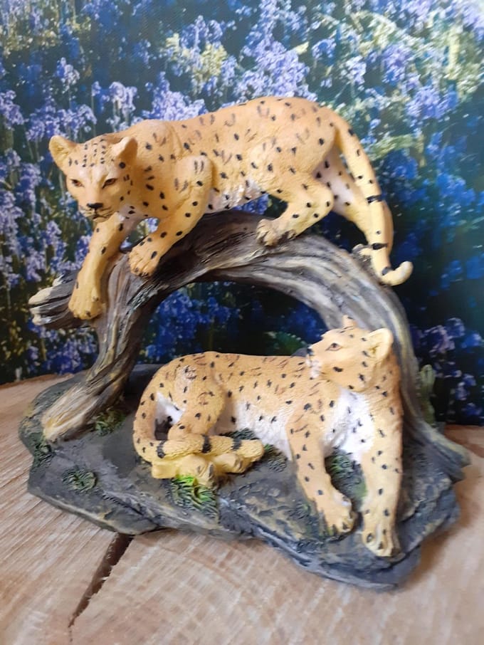 Geharo - Beeld - Panter - 2 panters - Boomstronk - 13x16x10 cm
